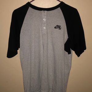 Nike SB shirt